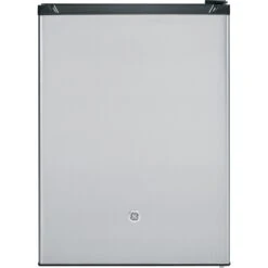 GE 5.6-cu Ft Stainless Steel Freestanding Compact Refrigerator With Glass Shelves -Cheap My Cook Nest Store 23085825 L