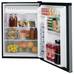 GE 5.6-cu Ft Stainless Steel Freestanding Compact Refrigerator With Glass Shelves