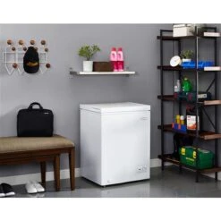 Marathon 27.8-in Chest Freezer (White) ENERGY STAR