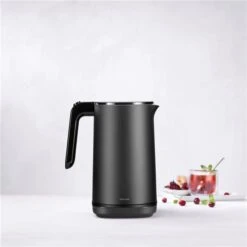 ZWILLING Enfinigy Pro Black 1.5-L Digital Electric Kettle -Cheap My Cook Nest Store 332003109 AlternateImage3 l